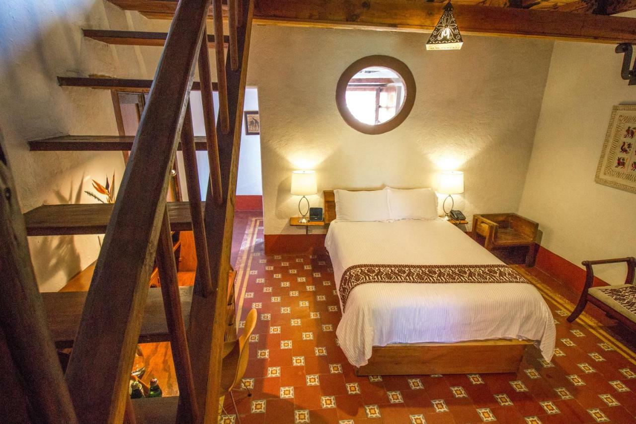 Meson De Leyendas Breakfast & Downtown Valle de Bravo Εξωτερικό φωτογραφία